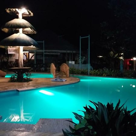 Kalinga Beach Resort Ель-Нідо Екстер'єр фото